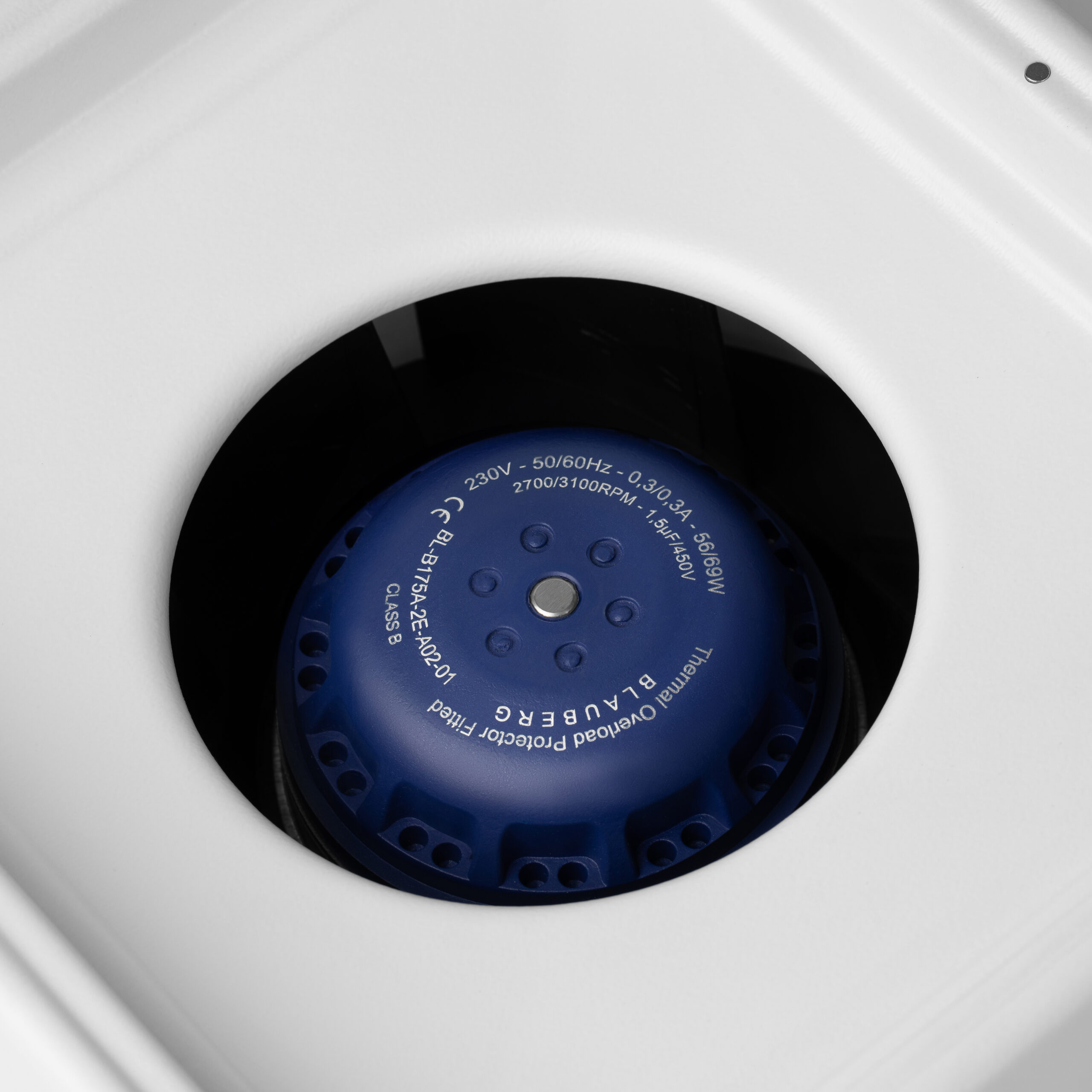 ulka_premium_white_04